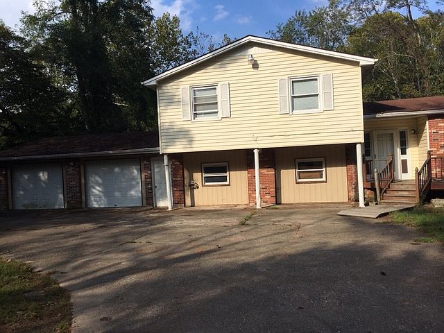 1st image of 1 Collins Ct