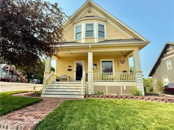 115 E Edwards St, Maryville, MO 64468