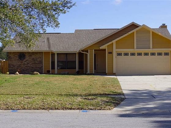 2nd image of 8103 Wellsmere Cir