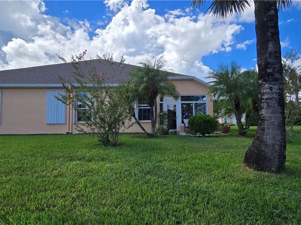 406 W Tangerine Sq SW #406