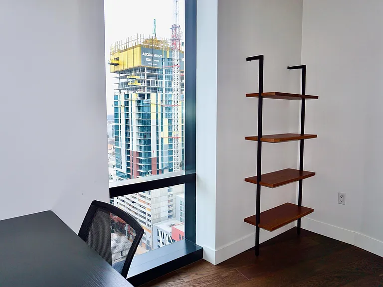 70 Rainey St #2009 — Photo 16