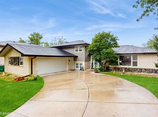 8554 Fir St, Orland Park, IL