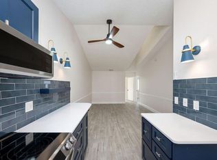 5214 Stacy Rd #14, West Palm Beach, FL 33417