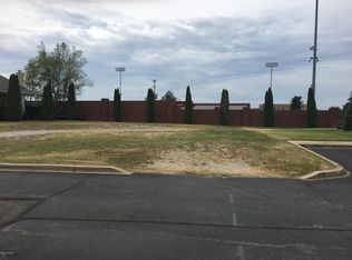 2718 Alia Cir, Louisville, KY 40222