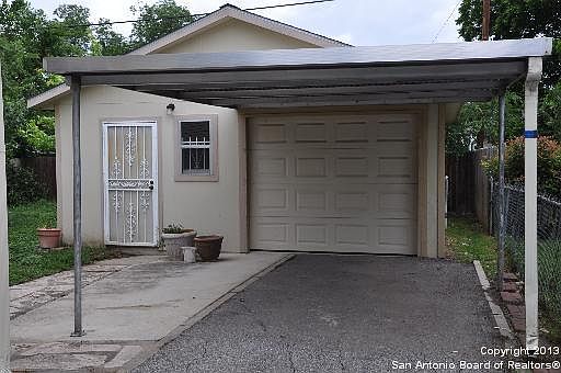 3rd image of 347 Linares Avenue