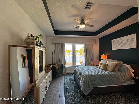 5th image of 159 VISTA LAKE Circle