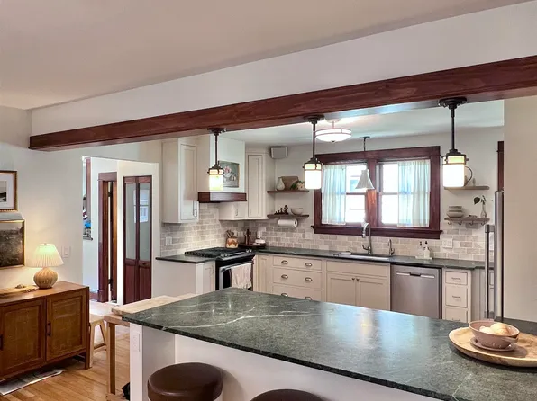 162 Dunning St, Madison, WI 53704