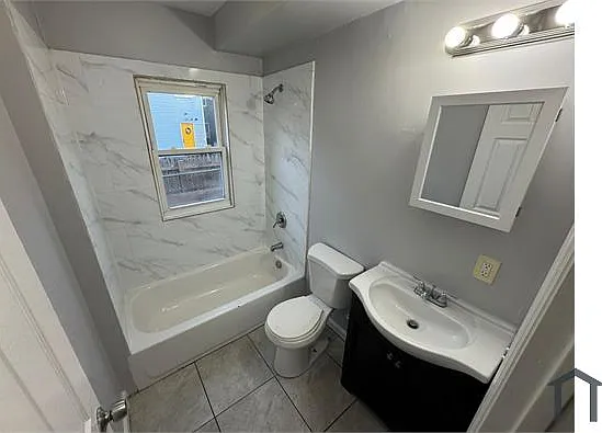 10 Tillinghast St #1 — Photo 5