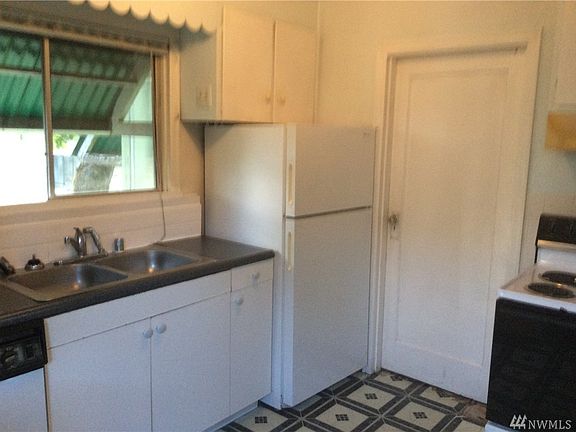 5th image of 1123 Olympic Ave
