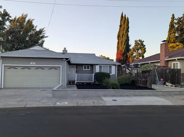 160 Linscheid Dr, Pittsburg, CA 94565