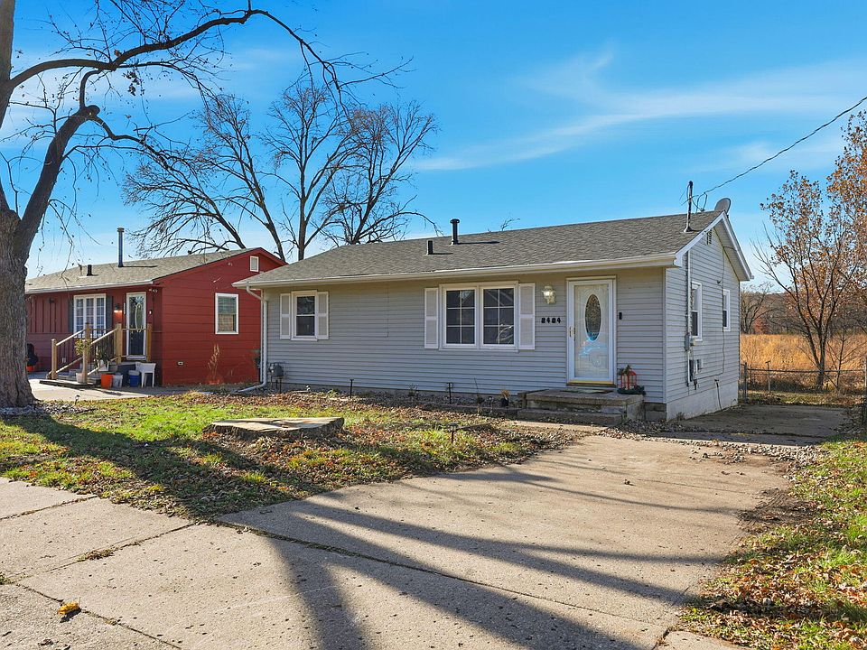1st image of 2404 E 37th Ct