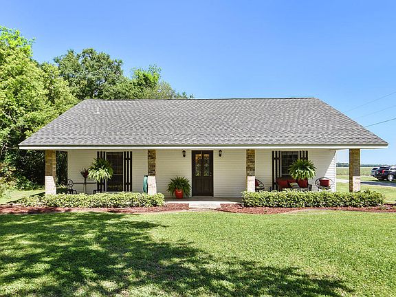 3rd image of 3369 Catahoula Hwy