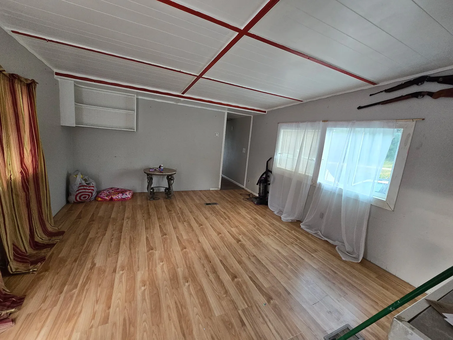 3 bed, 950 sqft, $1,775 — Photo 4