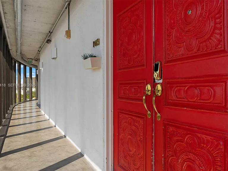 5781 Biscayne Blvd #Penthouse 3 — Photo 10