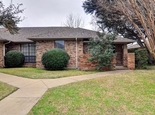 5872 Westhaven Dr, Fort Worth, TX 76132