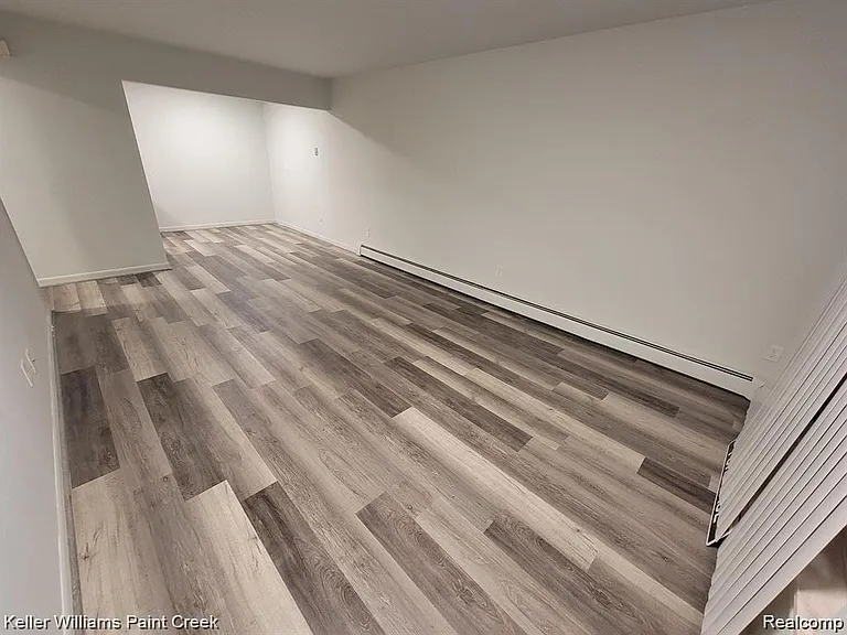 30546 Krauter St #4 — Photo 8