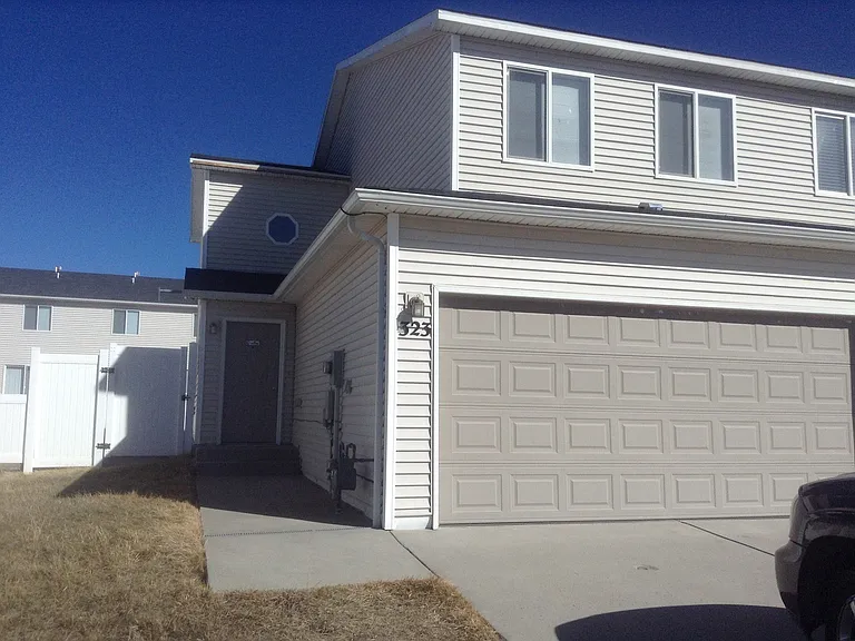323 Arkel Way — Photo 1