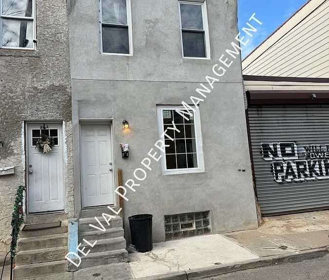 3104 Hurley St — Photo 1