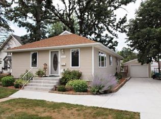 901 Winona St SE, Chatfield, MN 55923