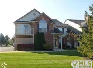 3521 Oakmonte Blvd #1, Rochester, MI 48306