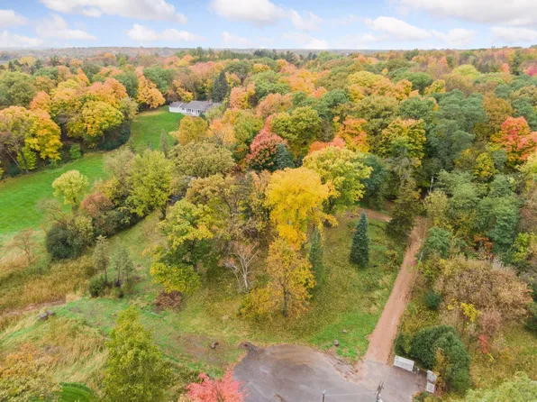 365 W Lake St, Long Lake, MN 55356