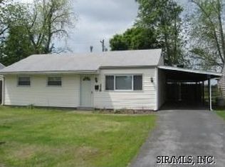 229 Bonds Ave, East Alton, IL 62024
