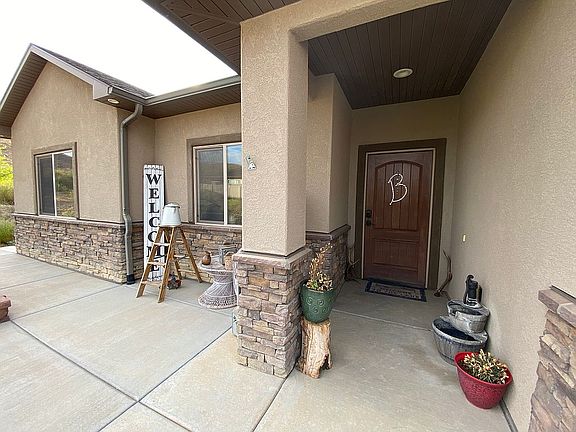 5th image of 109 Dry Creek Ct