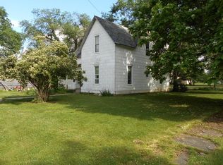 202 E Leslie Ave, Walker, MO 64790