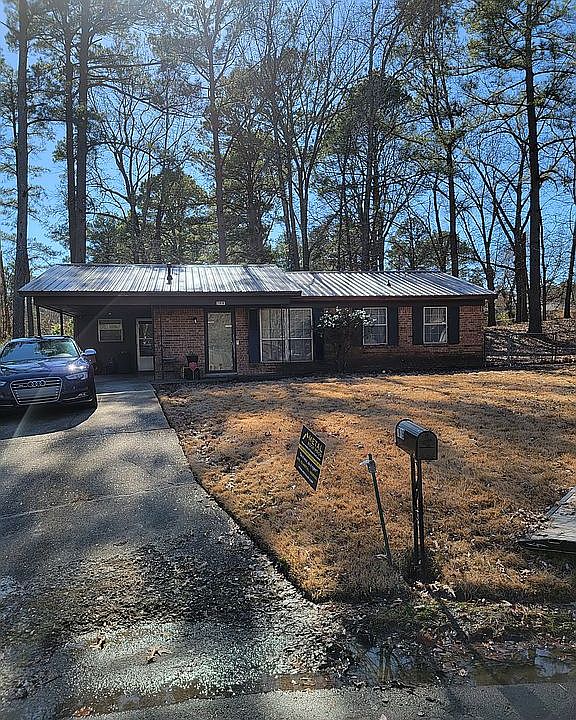 2nd image of 7919 Impala Dr
