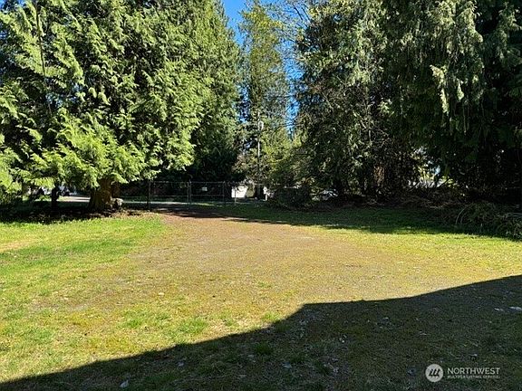 3rd image of 13908 50th Avenue E