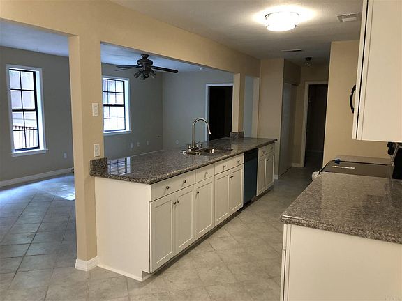 5th image of 5173 Westport Dr