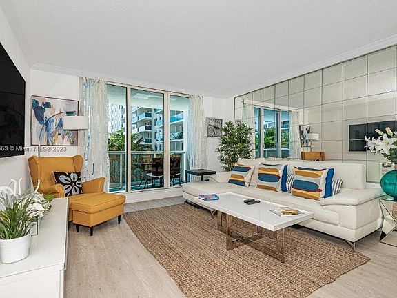 5th image of 2301 Collins Ave APT 625