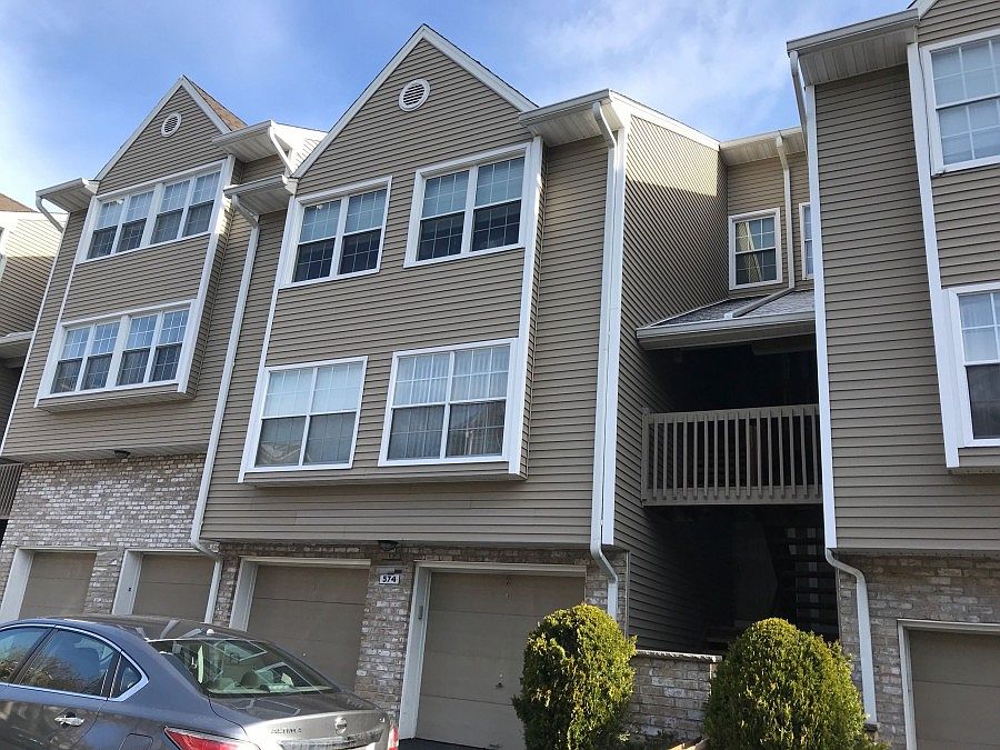 2nd image of 574 Windsor Dr #705