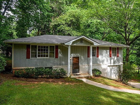 2nd image of 3945 Spanish Oak Dr