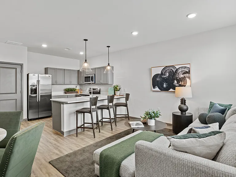 Ashgrove Farms Townhomes — Photo 25