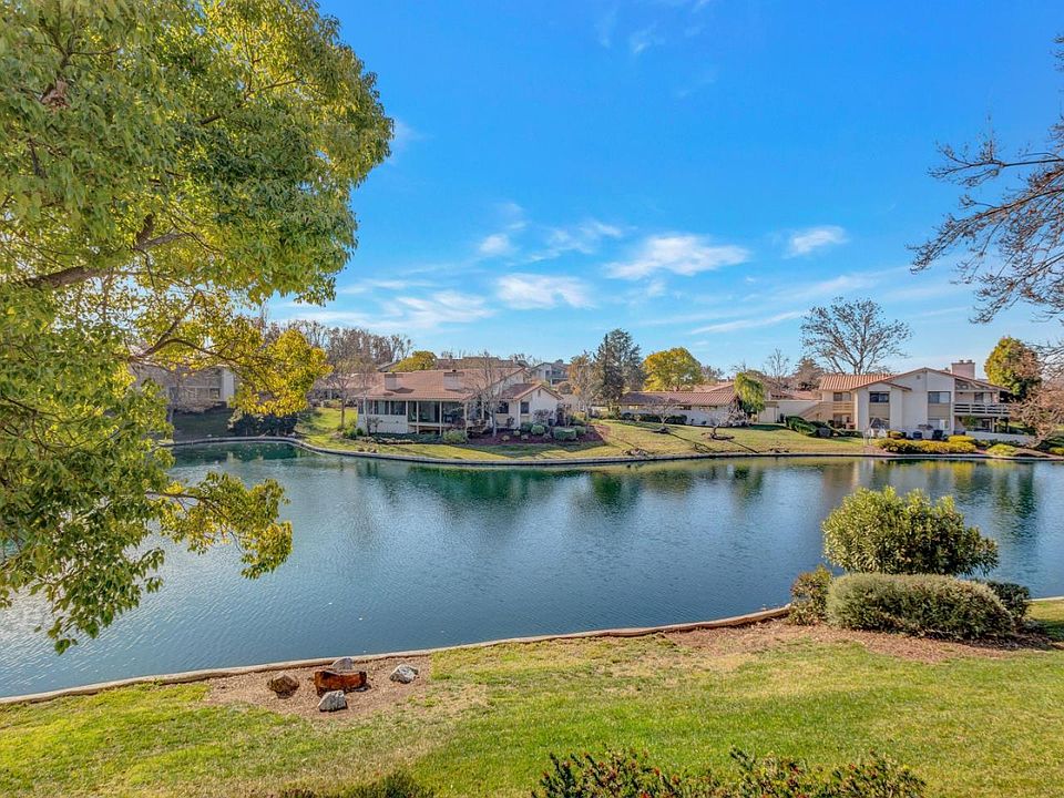 1st image of 8404 Chenin Blanc Ln