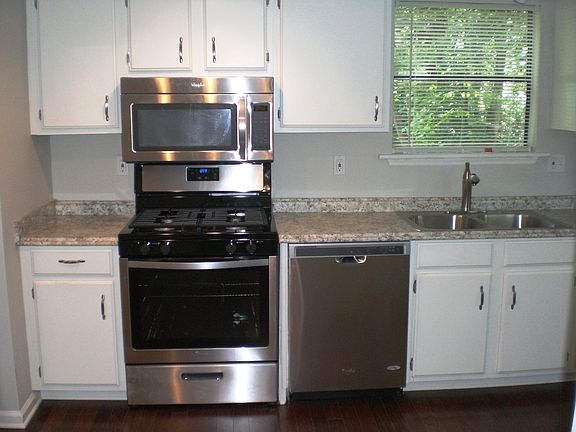 3rd image of 2070 Harrison Ridge Ct