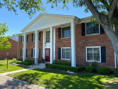 2434 Mulberry Sq APT 53, Bloomfield Hills, MI, 48302