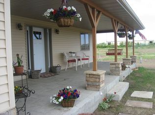 14026 Prairie Ln, Williston, ND 58801