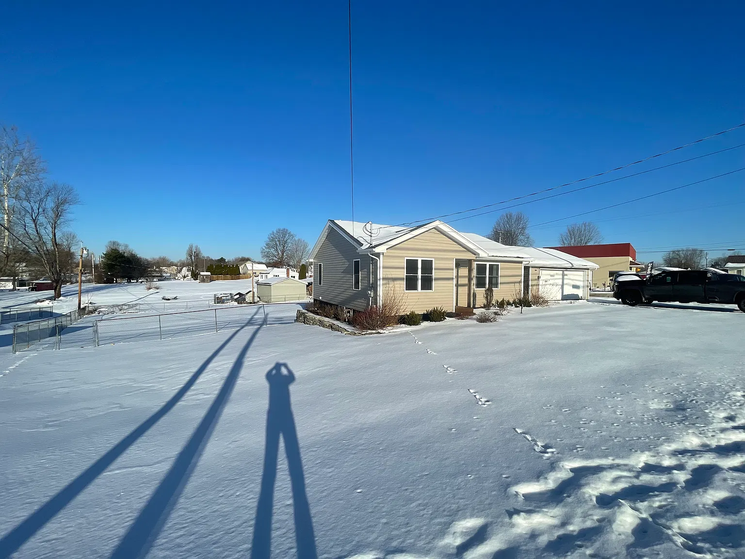 3 bed, $1,650 — Photo 2