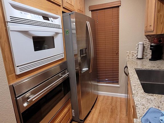 4th image of 805 Tully Rd APT 30