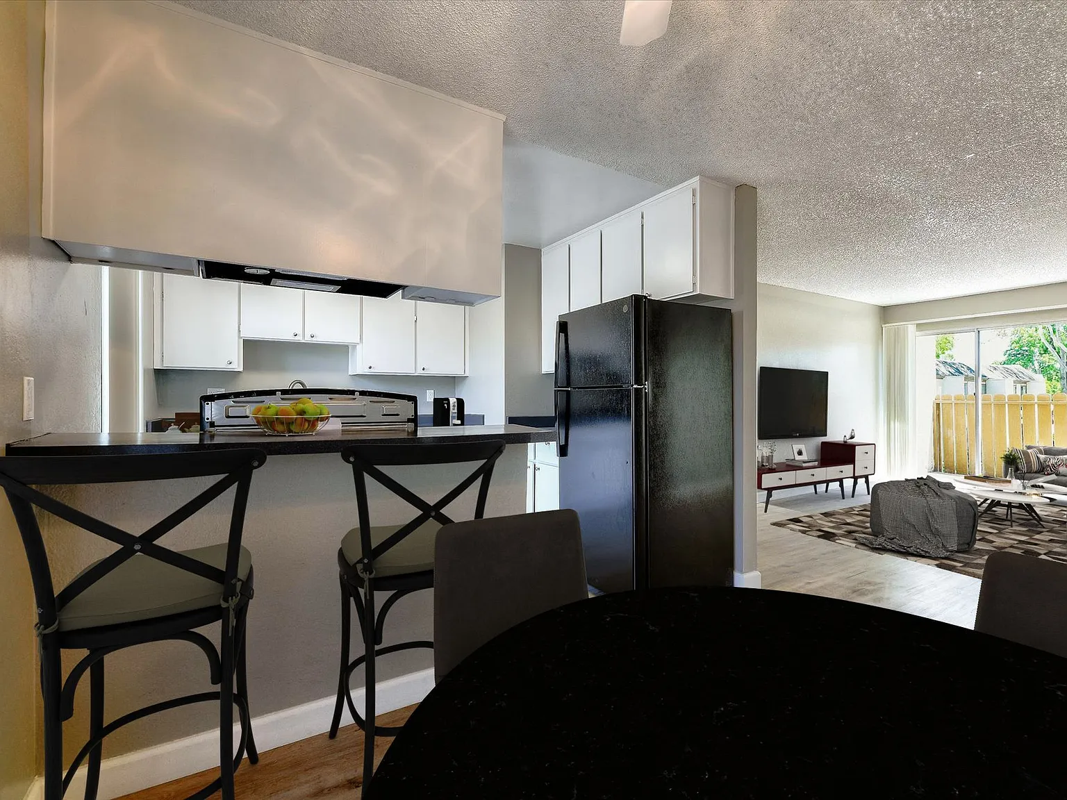 Lawrence Road Apartments — Photo 4