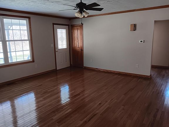 3rd image of 2462 County Road 51