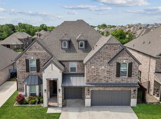 4021 Rancho Milagro Dr, Fort Worth, TX 76179