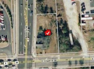 341 E Crogan St, Lawrenceville, GA 30046
