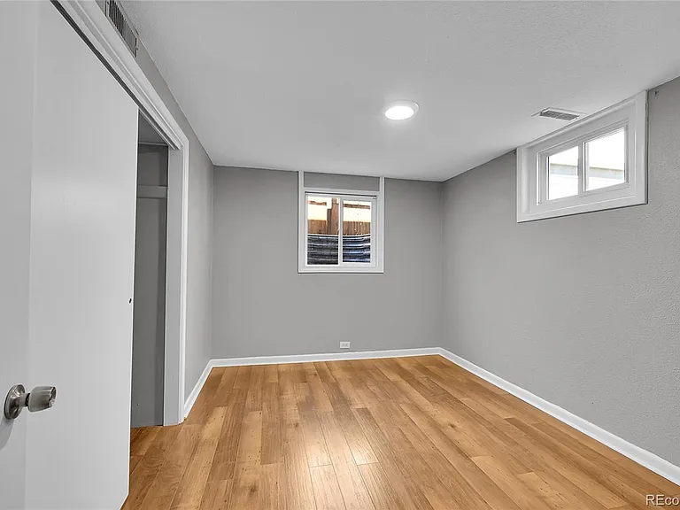 5635 Nebraska Way — Photo 25