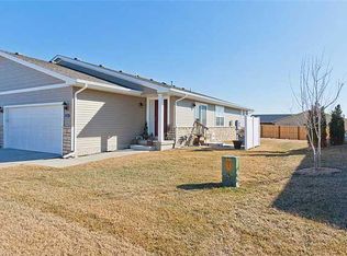 2806 Seneca Ct SW, Altoona, IA 50009