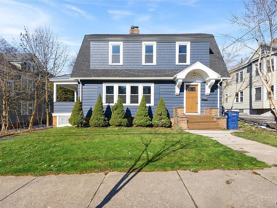 1st image of 1309 Oak St
