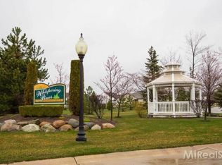 29209 Red Maple Dr, Chesterfield, MI 48051