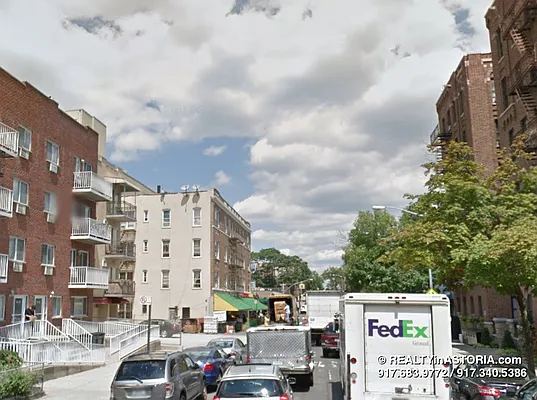 Rented by Alexiou Realty | media 10